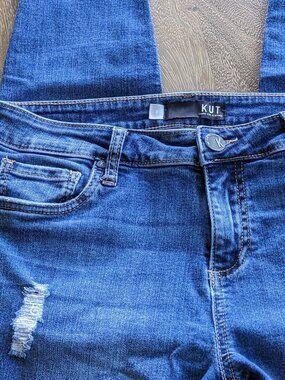 Kut From the Kloth, Medium Wash, Raw Hem, Donna Ankle Skinny Blue Jeans, Size 8